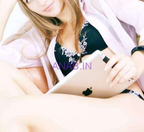 Independent Housewife Escorts Coimbatore – Calm, Mature & Caring