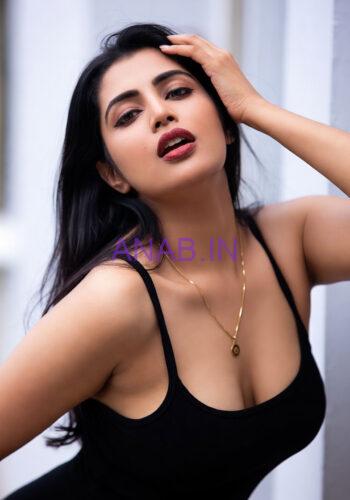 💋🔥 INDORE KI SEXY PRIYA SHARMA 22 SAAL KI HORNY LADKI READY FOR WILD NIGHT VIP CALL GIRL SERVICE 🍓