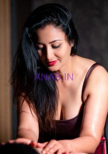 Harsika🍑👅 Sensual South India-Style Trained Massage Therapist & Hyderabad Escort 💆‍♀️🔥 Outcall Only | 💰No Advance | Free Drop Back 😈💦